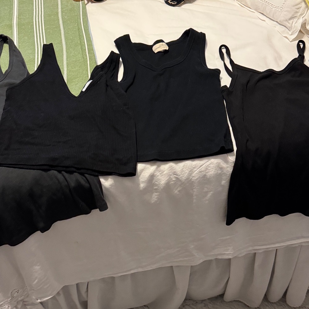 Lot of 4 Black Women's Tank Top